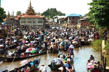 Traffic jam in Phaung Daw Oo Pagoda festival,Myanmar.
