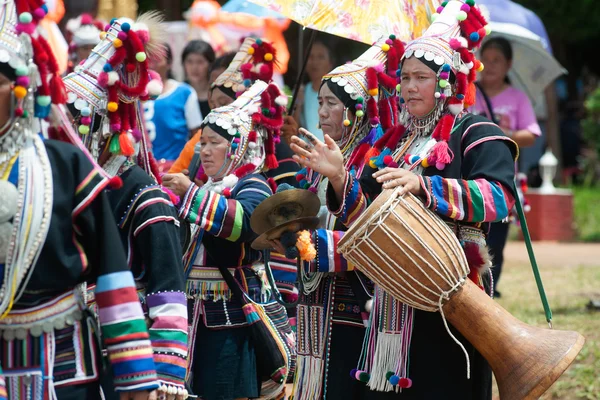 Hill tribe dancing in Akha Swing Festival. — Stok fotoğraf
