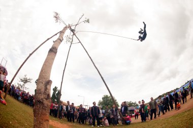 Akha salıncak Festivali.