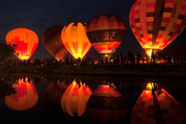Tayland uluslararası balon Festivali 2009 yılında sıcak hava balonu.