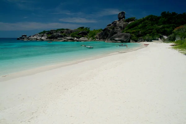 Similan island is beautiful in andaman sea, südlich von thailand. — Stockfoto