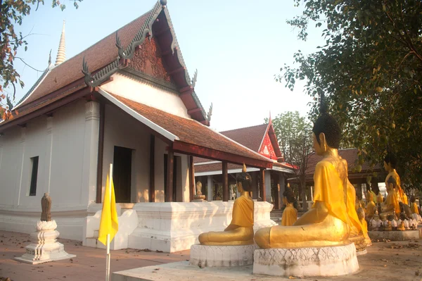 Wat Dusitdaram história de Ayutthaya . — Fotografia de Stock