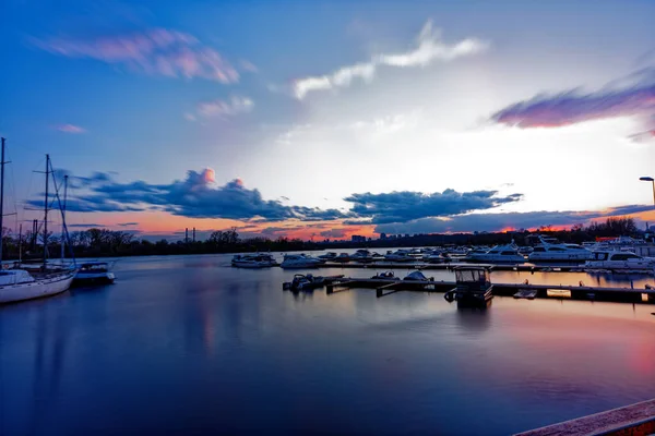 Pôr Sol Uma Exposição Longa — Fotografia de Stock