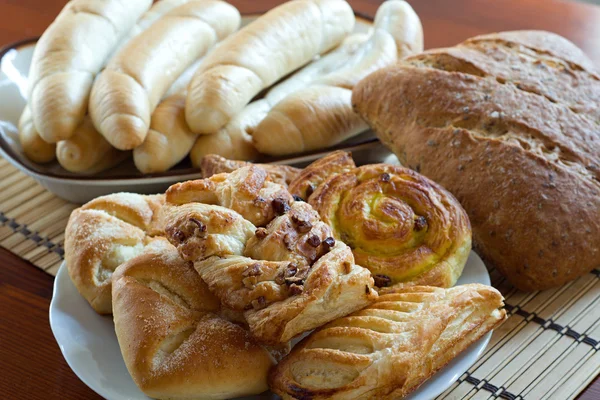 Kepekli ekmek, rulo ve kek