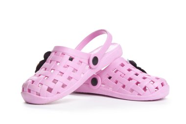 Beyaz arka plan üzerinde izole çocuk Lastik Sandaletler