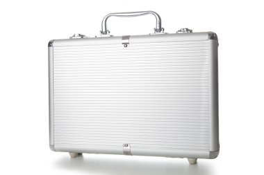 Metal çanta üzerinde beyaz izole