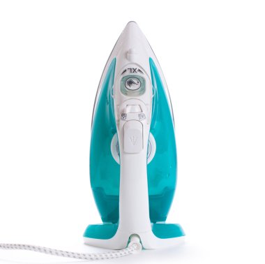 Buhar demiri beyaz arkaplanda izole edildi