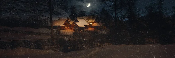Güzel bir kış gecesi, Noel manzarası. Pencereden gelen sıcak ışıkla aydınlatılan karlı köy evlerinin manzarası. Yıldızlı bir gece ve Noel sezgisi. Uzun panoramik pankart