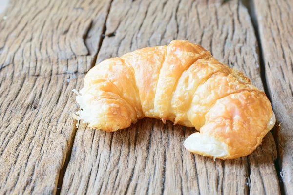 Croissants recién horneados —  Fotos de Stock