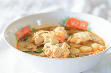 Baharatlı balık yumurta çorbası