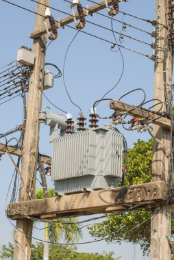 güç besleme hattı 