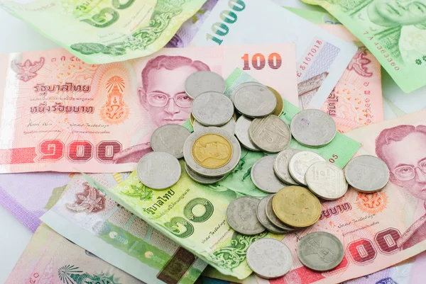 Tajski pieniądze banknotów i monet — Zdjęcie stockowe
