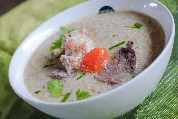 Thailändska rätter-Tom Kha Kai — Stockfoto