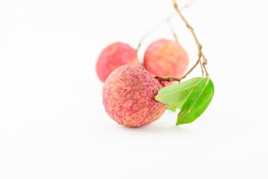 İzole kırmızı Çin meyve