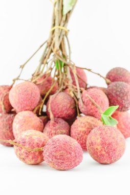 İzole kırmızı Çin meyve