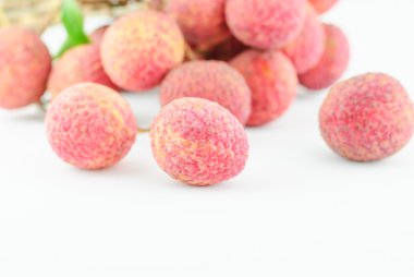 İzole kırmızı Çin meyve