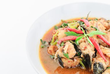 Baharatlı kızarmış heyecan yayın balığı