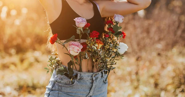Young Beautiful Woman Long Hair Nature Different Types Flowers Jeans — Stock Photo, Image