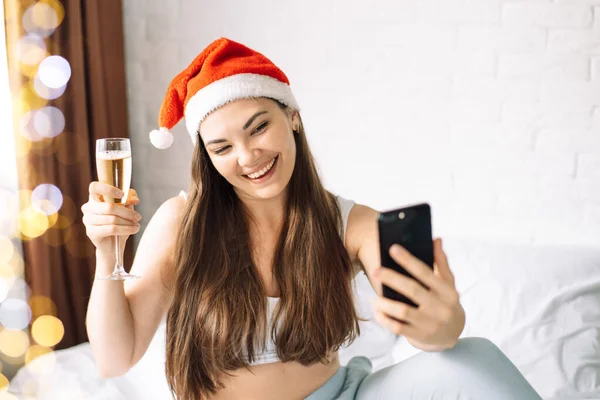 Girl Bed Makes Selfie Glass Champagne — Stock Photo, Image