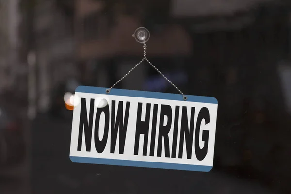 Close Sign Window Shop Displaying Message Now Hiring — Stock Photo, Image