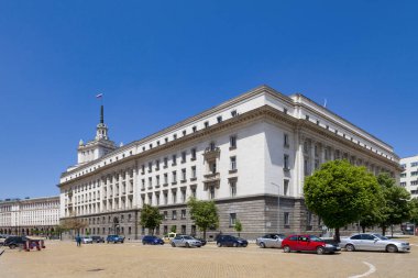 Sofya, Bulgaristan - 18 Mayıs 2019: Bulgaristan Halk Cumhuriyeti döneminde Parti Meclisi Bulgar Komünist Partisi Merkez Komitesi 'nin merkezidir.. 