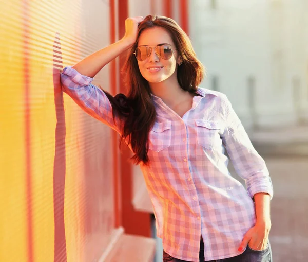 Summer Portrait Beautiful Young Brunette Woman City — Stock Photo, Image