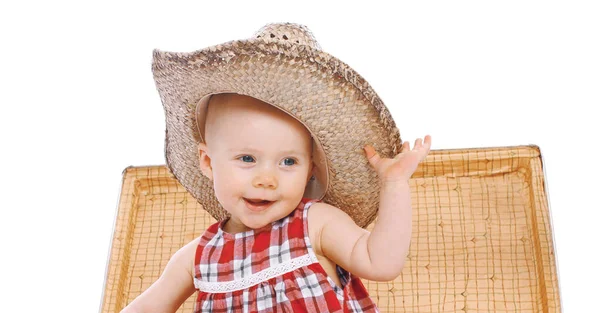 Retrato Criança Sorridente Chapéu Verão Palha Sentado Mala Sobre Fundo — Fotografia de Stock