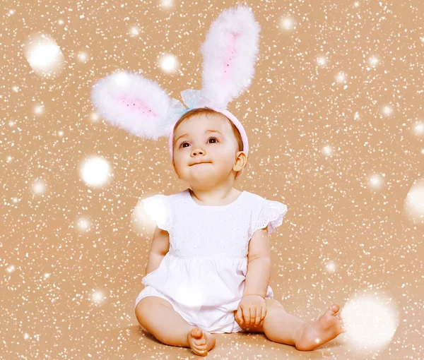 Sweet cute baby in costume easter bunny — Stock Photo, Image