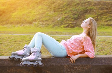 Moda, aşırı, eğlenceli, genç ve kavram - oldukça şık