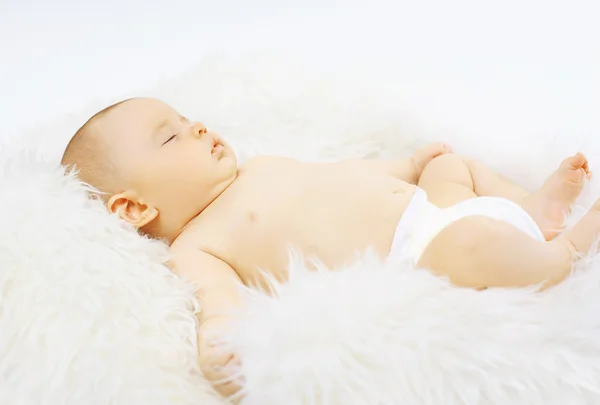 Baby sweet sova hemma — Stockfoto