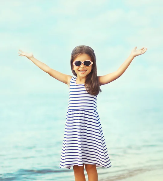 Portrait of happy child having fun on the sea, summer, vacation, — Stock Photo, Image