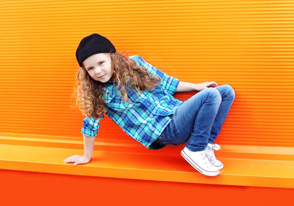 Dance and fashion kid concept - stylish little girl child — Stockfoto
