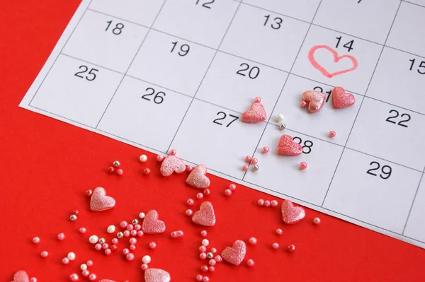 Molti Cuoricini Rosa Palline Sul Calendario Hanno Segnato Febbraio Concetto — Foto Stock