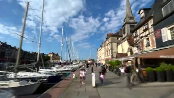 Honfleur France Липня 2021 Hyperlapse Marina Honfleur Французька Комуна Департаменті — стокове відео