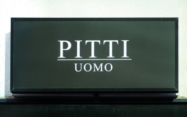 Cenevre, İsviçre - 3 Ekim 2025: Pitti Uomo, erkek modası ve yaşam tarzına adanmış en etkili uluslararası ticaret fuarlarından biridir..
