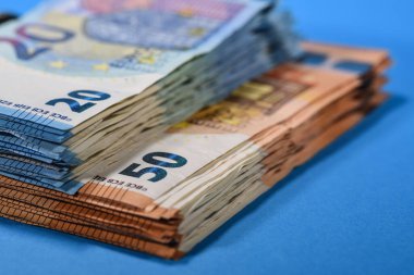 euro argent banque bancaire kredisi BCE Avrupa hedefine gitti