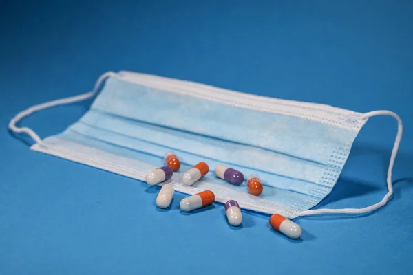 covid-19 coronavirüs epidmie pandmie maske yüz virüsü tedavi edici