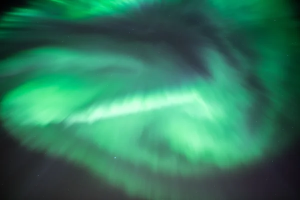 Aurora borealis nebo polární záře. — Stock fotografie