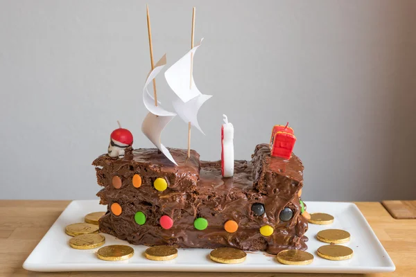 Korsan çikolatalı kek