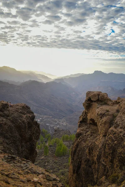Vale Cheio Montanhas Rochas Vulcânicas Gran Canaria Durante Pôr Sol — Fotografia de Stock