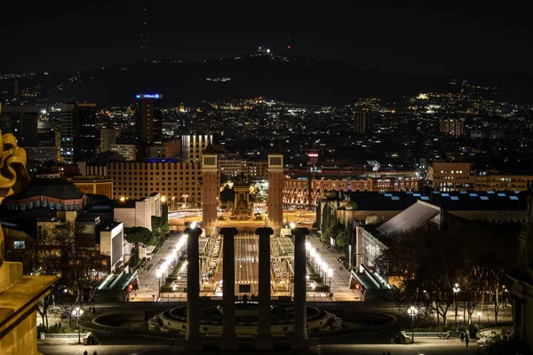 Plaza Espaa Barcelona Fotografiada Noche Iluminada Por Farolas Edificios — Foto de Stock