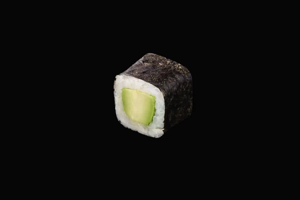 Hosomaki Rolle Mit Avocado Isoliert Auf Schwarz — Stockfoto