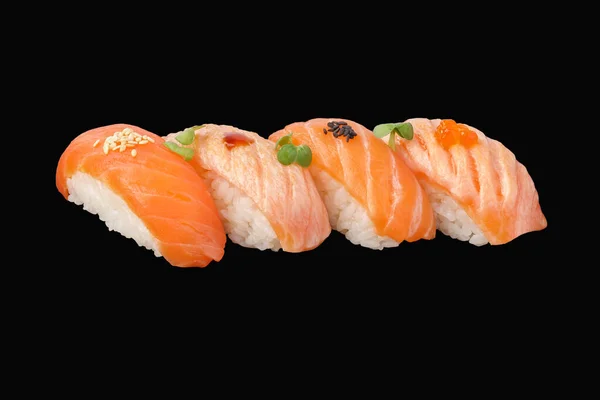 Nigiri Sushi Set Salmão Fresco Frito Norueguês Molho Sriracha Microgreen — Fotografia de Stock