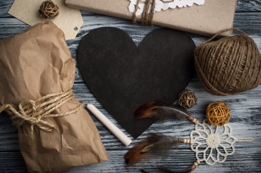 Noel hediye ile düz yatıyordu arka plan