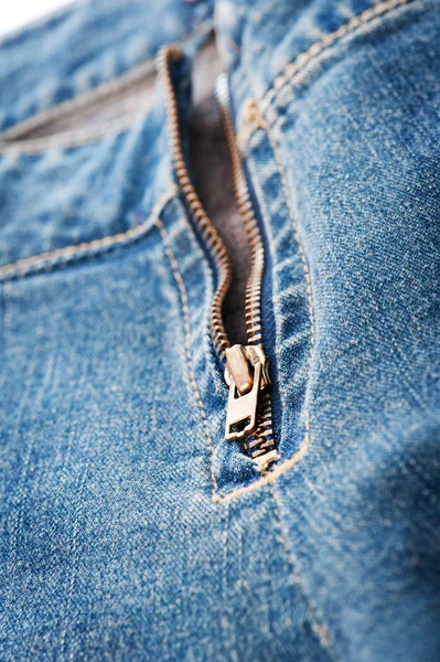 Makro av blå denim jeans dragkedja — Stockfoto