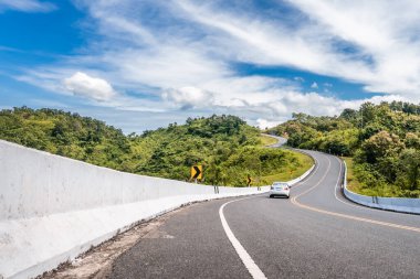 Tayland 'ın kuzeyindeki Nan' da üç numaralı yolun manzarası çok güzel..