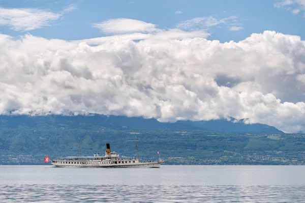 Lausanne Vaud Canton Switzerland 2021 Suisse Steamboat Passengers Lake Geneva —  Fotos de Stock