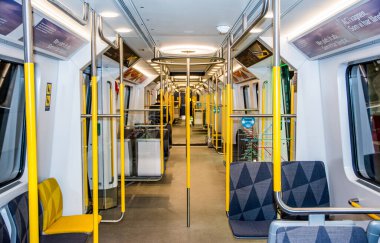 Stockholms metro sistemindeki yeni trenin yerleşimi. İsveç 'te trenin adı C30.