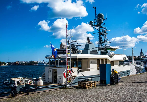 Yacht Conçu Pour Une Exploration Sous Marine Quai Dans Centre — Photo