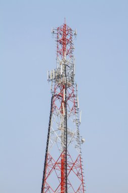 hareket eden telefon direği